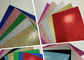 Porcellana Decorazione di festa della carta della carta di scintillio ondulata colore fatto a mano per la fabbricazione della carta esportatore